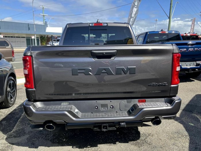 2026 RAM 1500 Express Black Edition Hurricane SO