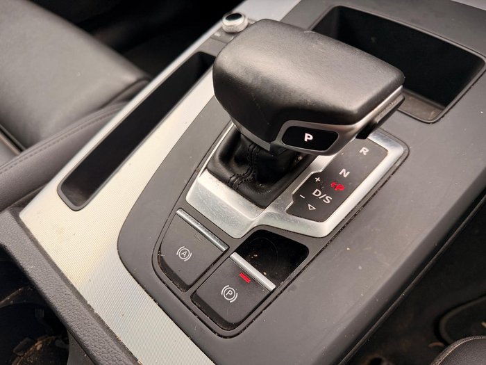 2021 Audi Q5 50 TDI S line