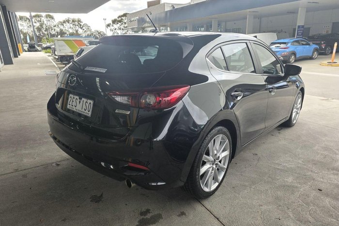 2018 Mazda 3 SP25