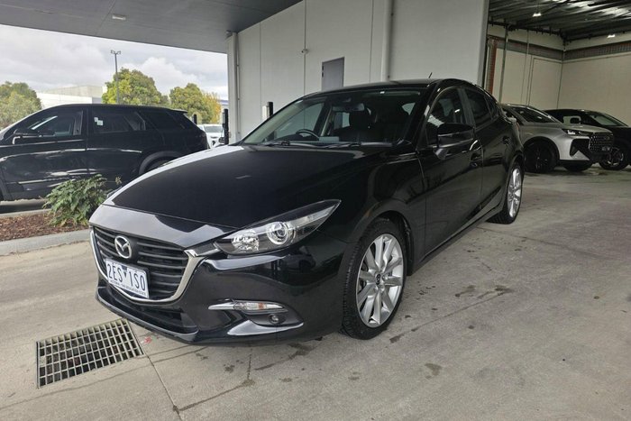 2018 Mazda 3 SP25