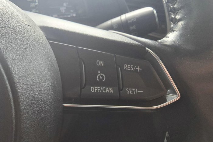 2018 Mazda 3 SP25