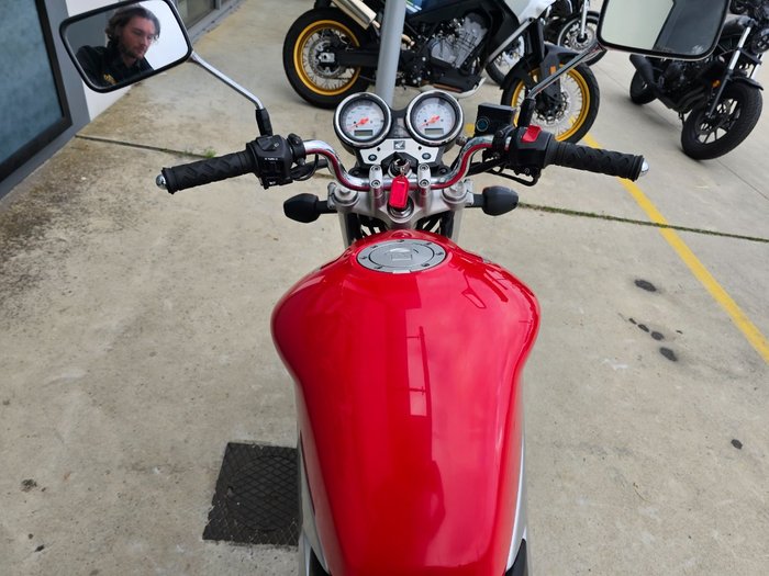 2010 Honda VTR250 (EFI) Red