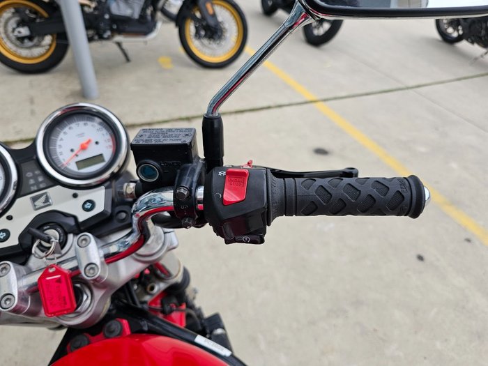 2010 Honda VTR250 (EFI) Red