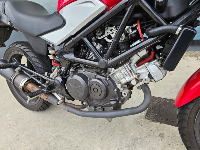 2010 Honda VTR250 (EFI) Red