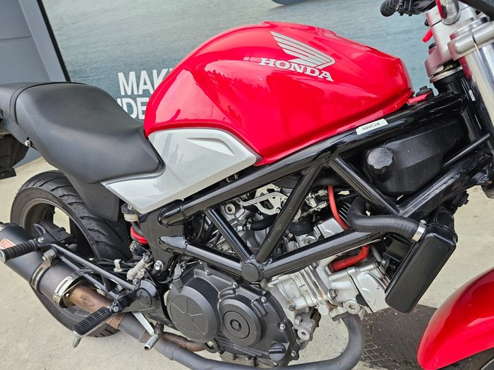 2010 Honda VTR250 (EFI) Red