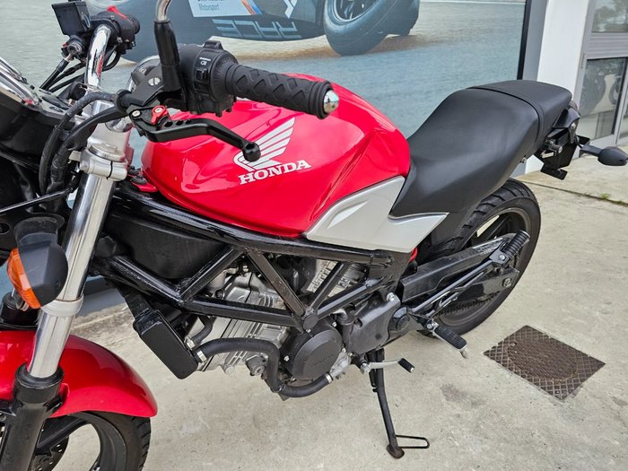 2010 Honda VTR250 (EFI) Red
