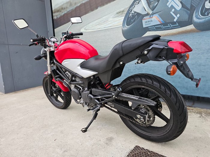 2010 Honda VTR250 (EFI) Red