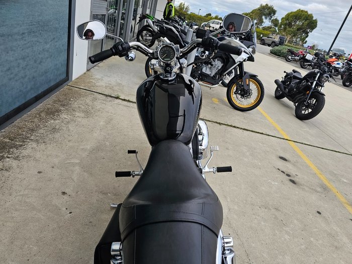 2010 HARLEY-DAVIDSON XL883C SPORTSTER CUSTOM Black
