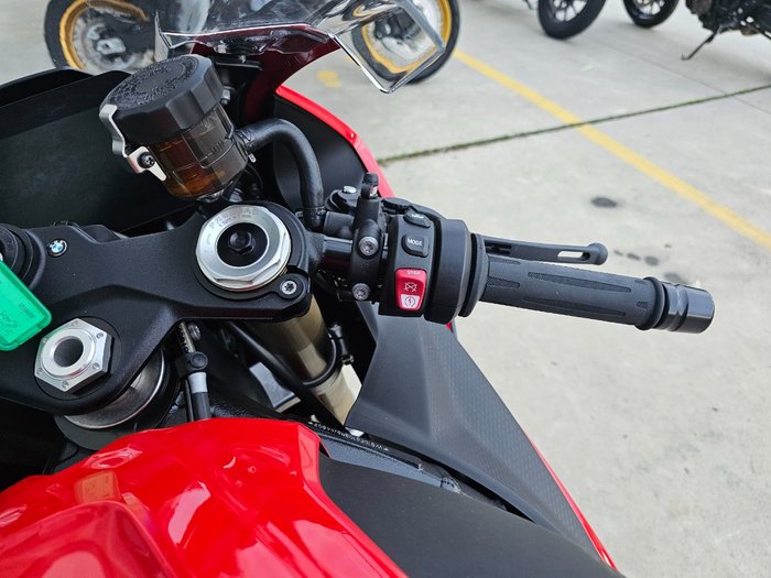 2024 BMW Motorrad S 1000 RR SPORT Red