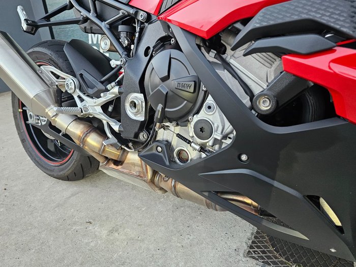 2024 BMW Motorrad S 1000 RR SPORT Red