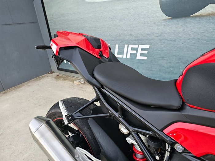 2024 BMW Motorrad S 1000 RR SPORT Red