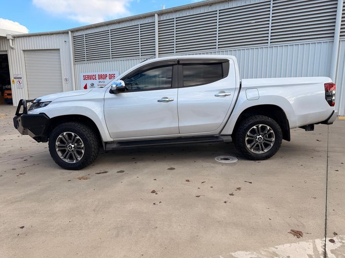 2022 Mitsubishi Triton GLS
