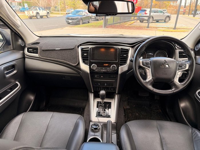 2022 Mitsubishi Triton GLS
