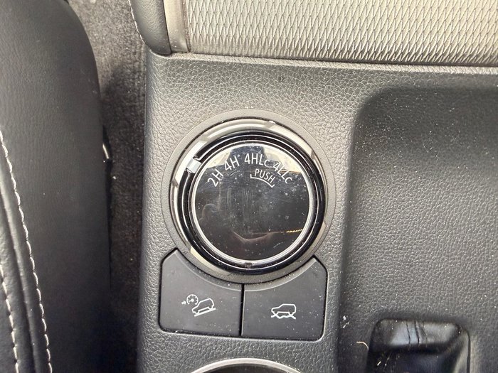 2022 Mitsubishi Triton GLS