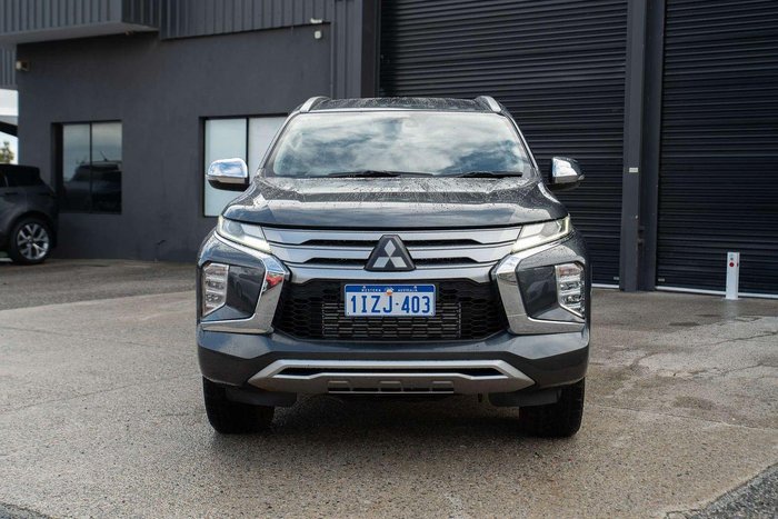 2021 Mitsubishi Pajero Sport GLS