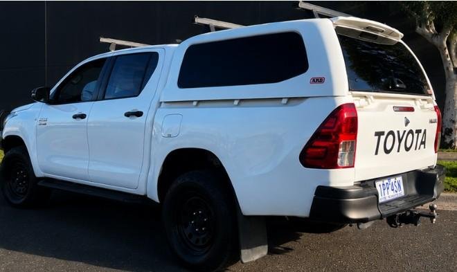 2019 Toyota Hilux SR