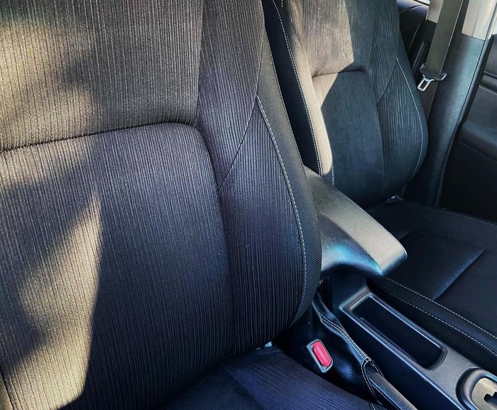 2019 Toyota Hilux SR