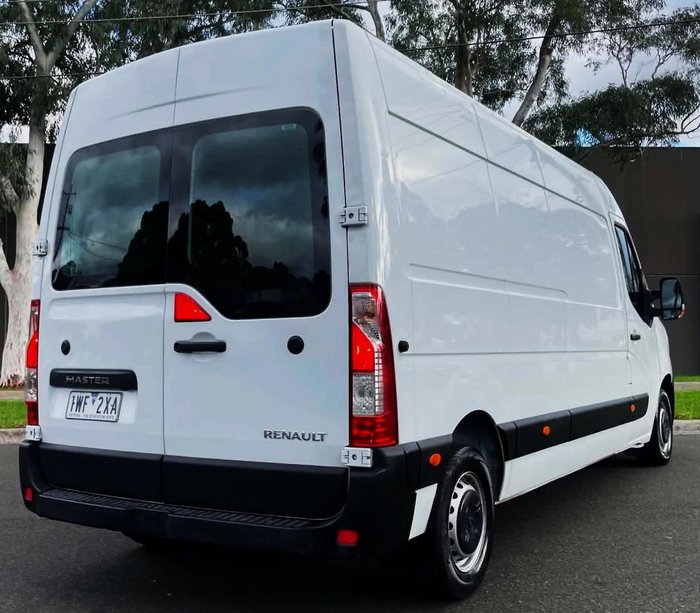 2022 Renault Master Pro 110kW