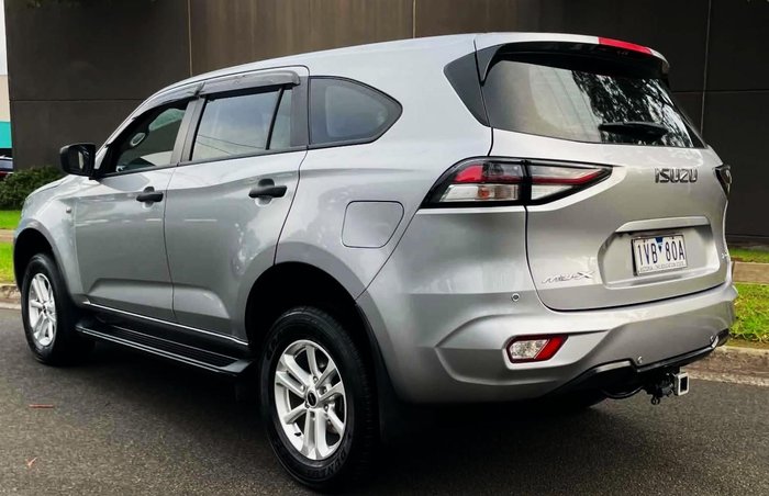 2022 Isuzu MU-X LS-M