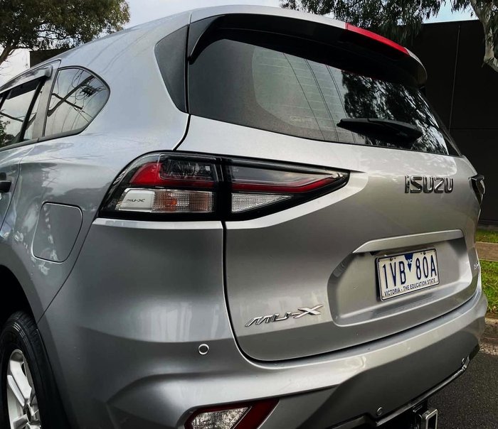 2022 Isuzu MU-X LS-M