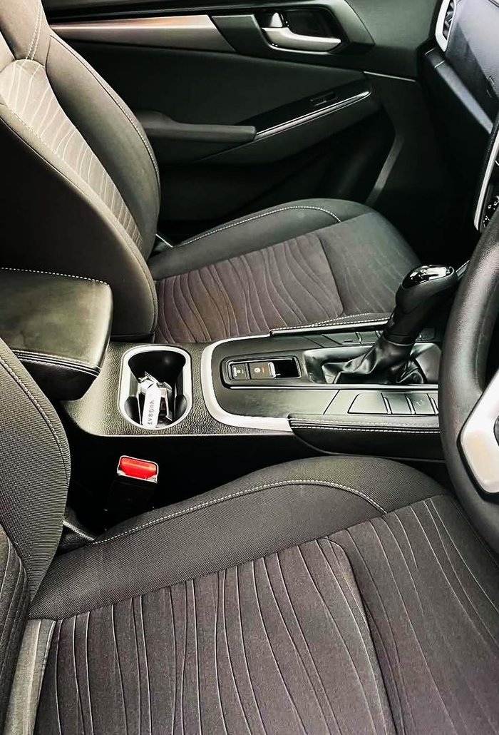 2022 Isuzu MU-X LS-M