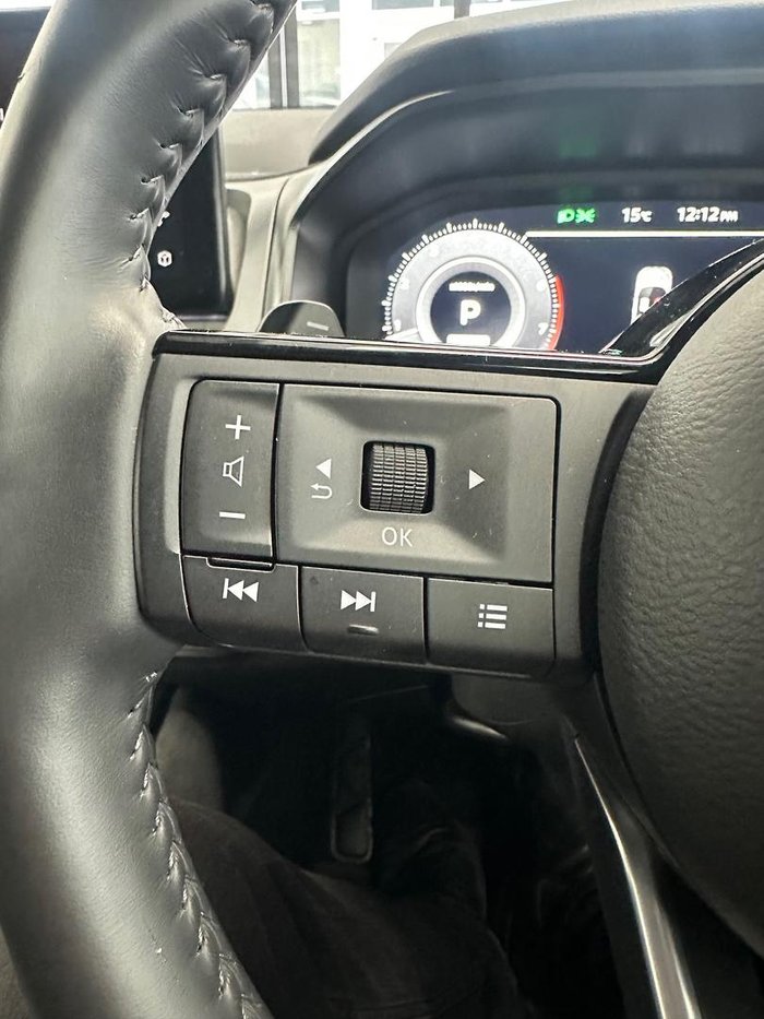 2025 Nissan QASHQAI Ti-L J12 MY25 Pearl White with Onyx Black Roof