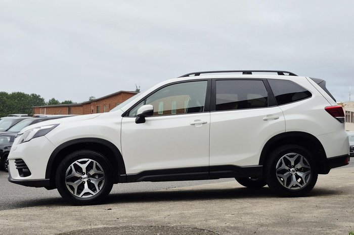 2024 Subaru Forester 2.5i