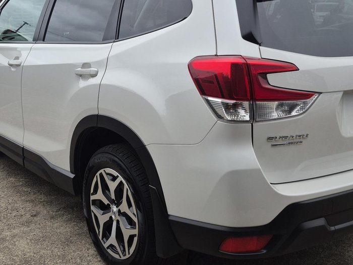 2024 Subaru Forester 2.5i