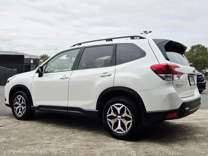 2024 Subaru Forester 2.5i