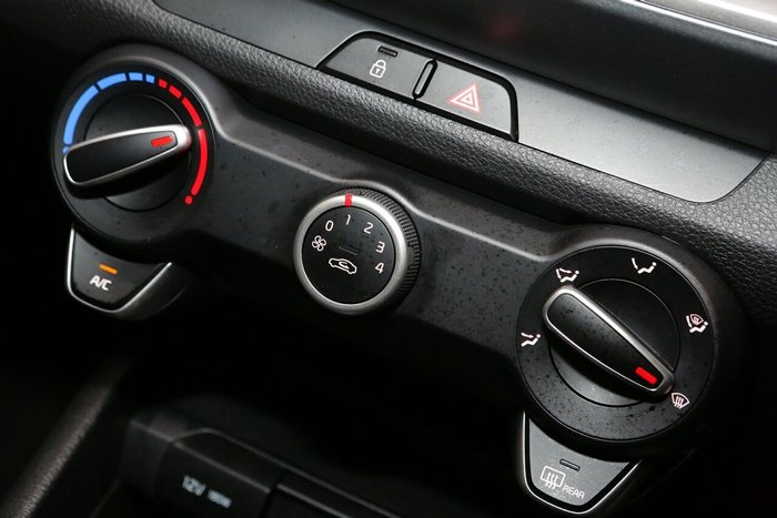 2024 Kia Stonic S