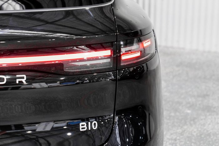 2025 Leapmotor B10 Design LR