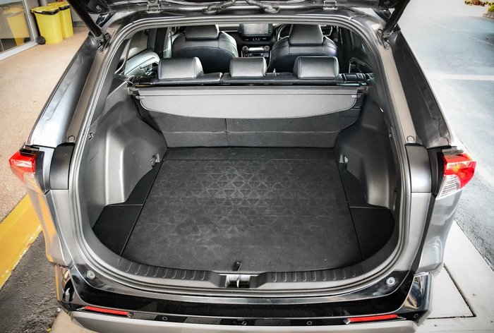 2023 Toyota RAV4 XSE