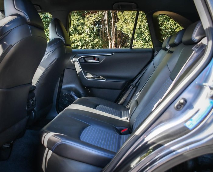 2023 Toyota RAV4 XSE