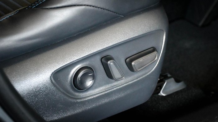 2023 Toyota RAV4 XSE