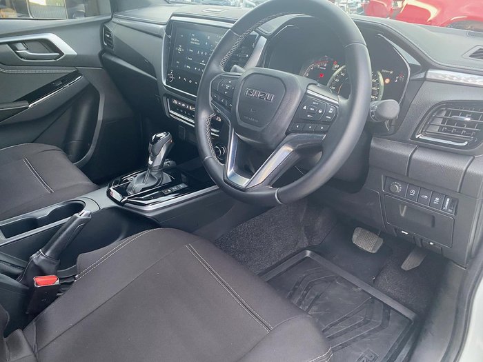 2025 Isuzu D-MAX LS-U