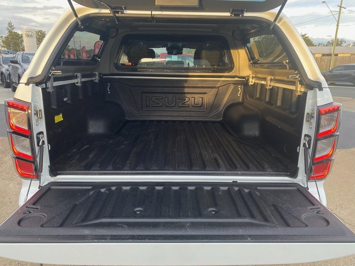 2025 Isuzu D-MAX LS-U