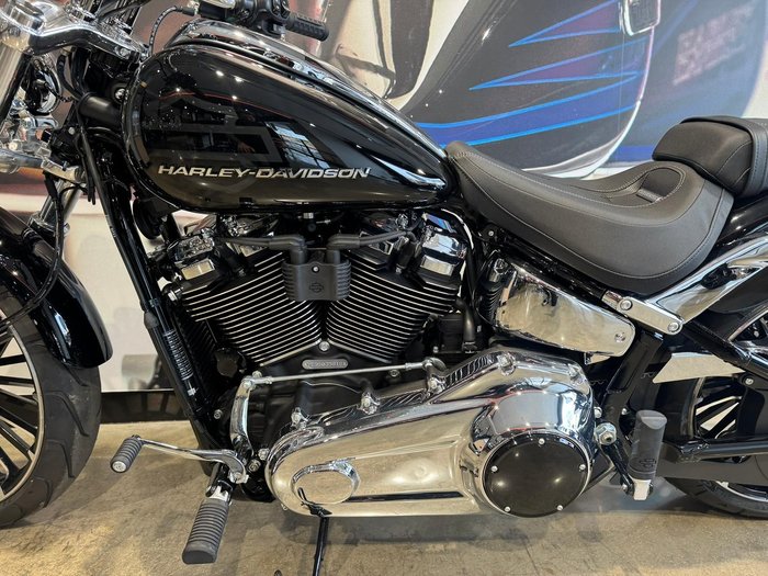 2025 Harley-Davidson Breakout 117 (FXBR) Softail Black