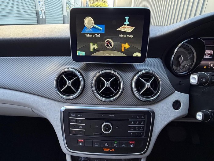 2016 Mercedes-Benz GLA-Class GLA180