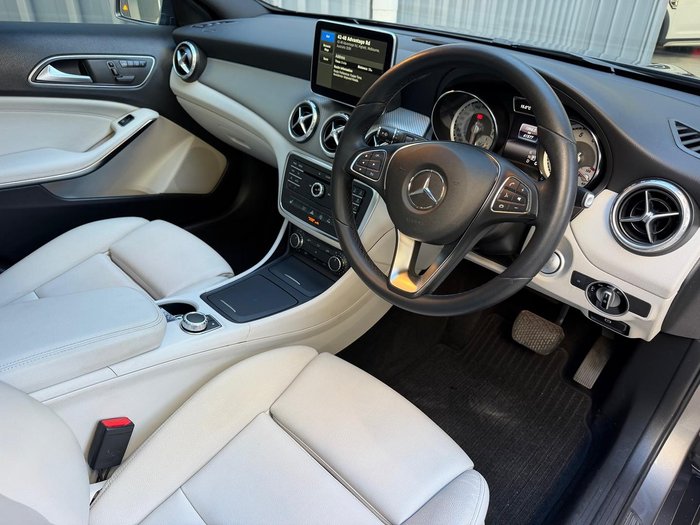 2016 Mercedes-Benz GLA-Class GLA180