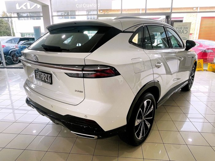 2024 MG HS Excite