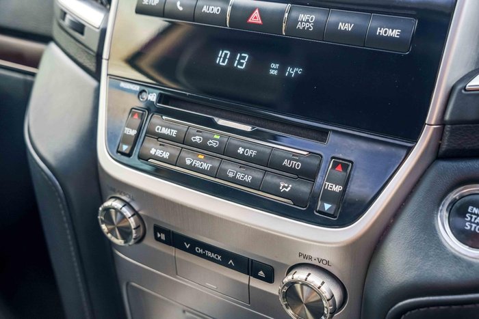 2019 Toyota Landcruiser VX VDJ200R 4X4 Dual Range