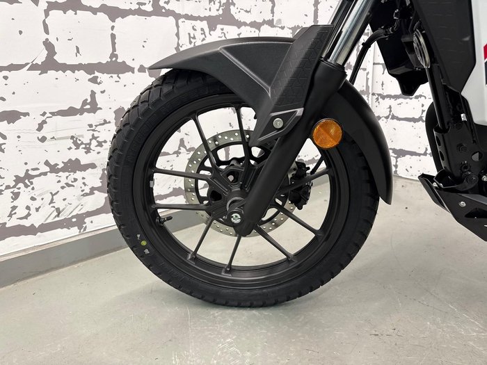 2026 Suzuki V-Strom 250SX V-Strom White