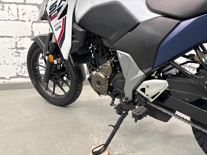 2026 Suzuki V-Strom 250SX V-Strom White