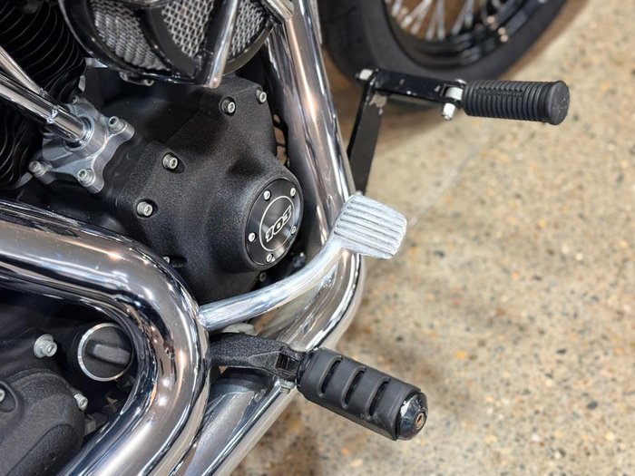 2014 HARLEY-DAVIDSON FXDB STREET BOB