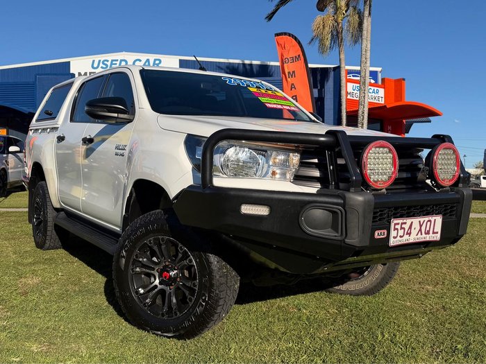 2017 Toyota Hilux SR