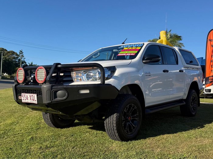 2017 Toyota Hilux SR