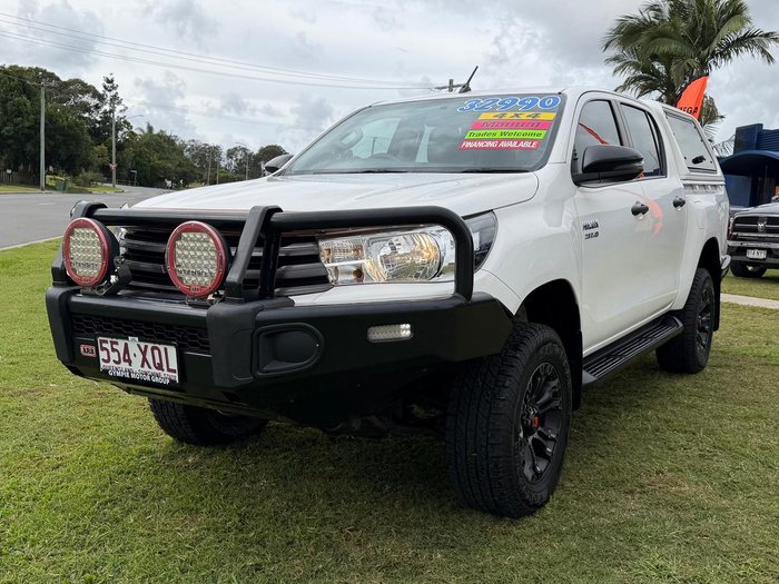2017 Toyota Hilux SR