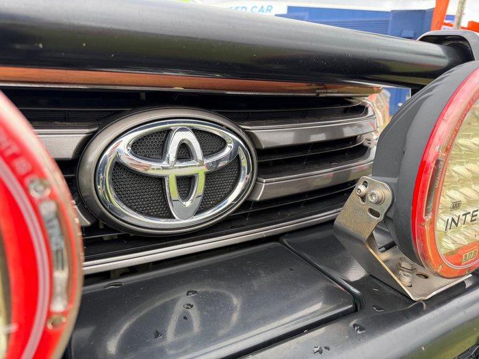 2017 Toyota Hilux SR