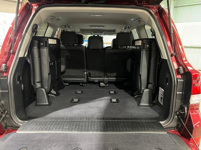 2017 Toyota Landcruiser VX VDJ200R 4X4 Dual Range Merlot Red