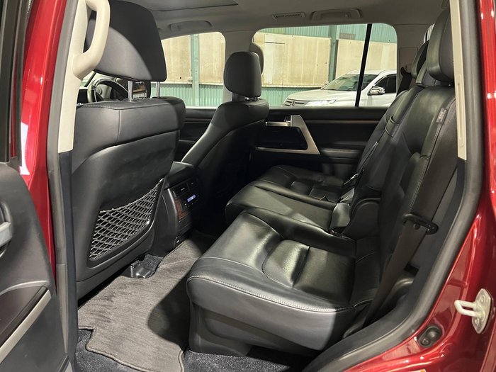 2017 Toyota Landcruiser VX VDJ200R 4X4 Dual Range Merlot Red